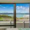 Hosts on the Coast - Views over Whiti Terrace