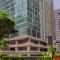 Uptown Parksuites Elegant 1BR with Balcony and Washer - Manila