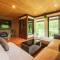 Khao Yai Log House
