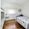 Gillies Getaway - 5 Bayview St South West Rocks - No Sheets or Towels Provided - Саут-Уэст-Рокс