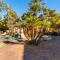 Rio-Adjacent 2BR Pool, Gym, Free Parking