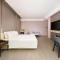 Atour Hotel Dalian Xinghai Square