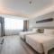 Atour Light Hotel Shanghai Xujiahui Jiaotong University