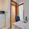 Apartment Alba-3 by Interhome - 罗维尼