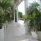 YOUR FIRST DAY Hotel on Aruba