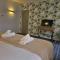 Le Petit Versailles Loire Tours