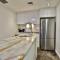CBD Harbour Retreat - Lovely 2BR Home