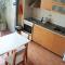 Duplex dos ambientes con terraza propia y parilla