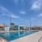 Galveston Home with Pool Access, Walk to Beaches! - 加尔维斯敦