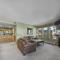 TX205 Taylors Crossing condo