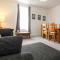 Fairways View - Spacious Apartment - Sleeps 6 - Lovely Views - Hoylake