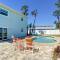 Bikini Bottom Duplex with Pool ~ 2 Minutes from Beach Flagler Avenue - نيو سميرنا بيتش