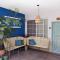 2BR -Water at Mikasa- Fast WIFI, King beds, AC, Near beach, Pool