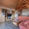Vineyard Cottage Urban - Happy Rentals