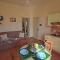 Nice flat in Arcevia with swimming pool - Arcevia