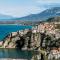 Panoramic Apartment in Villa on The Beach, In Center