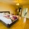 Check our discount Executive 3 bed house - Сент-Айвс