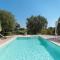 Trullo Chiara con piscina by Wonderful Italy