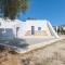 Trullo Chiara con piscina by Wonderful Italy