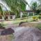 Spacio Caliraya Bed & Breakfast