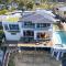 Waters Edge - Point Clare - Pool - Spa - Private Jetty
