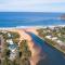 Wisteria Cottage on the Lagoon/Beach