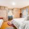 Lakefront Charmer - Guest House - Suttons Bay