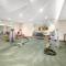 1BR Apt with a Sofa Bed, Pool, Gym & Burj Khalifa View - Dubaj