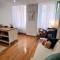 Serene 1BR Oasis in the Heart of Sens Center - Sens