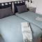 LEperonnette, cozy house with swimming pool, surrounded by vineyard, near St Emilion