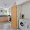 OnSiteStays - Contemporary 2 Bed Apt with Ensuite, 2 x Free Parking Spaces & a Balcony - 达特福德