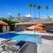 Ultra Luxury Resort Like Compound Pool, Spa, Fire Pit- Close to Everything- 4BD/2.5BTH