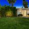 Ultra-Chic, Mid-century- Resort Style Pool, Spa & Fire Pit 2BD/2BTH in Movie Colony