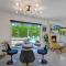 Ultra-Chic, Mid-century- Resort Style Pool, Spa & Fire Pit 2BD/2BTH in Movie Colony