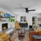 Ultra-Chic, Mid-century- Resort Style Pool, Spa & Fire Pit 2BD/2BTH in Movie Colony