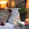 Central Bakewell Stylish Duplex for 5