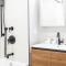 149BK-202 NEW Condo 1BR IN PRIME GREENPOINT BK