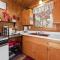 Sugar Pine - Quiet neighborhood, nice to grill and eat outside! Fenced backyard with a new deck!