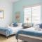 Prime Location at Condado Beach 3br 2 ba - Apt 1