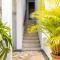 Prime Location at Condado Beach 4br 3 ba - Apt 1 & 4 - San Juan