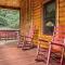 Luxury Cabin with Heated Pool, Hot-Tub & Deluxe Outdoors - Morganton