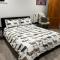 Short Stay- ENTIRE GUESTHOUSE! - Halcombe