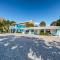 Blue Water Beachside villa 2