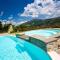 Nice apartment in Apecchio with shared swimming pool - Apecchio
