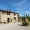 Luxurious cozy apartment with pool near Cortona in Tuscany versatile