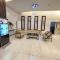 BGC Rustic-Themed Loft w/ Pool View 200MBPS - مانيلا