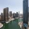 Stylish Space with Balcony Facing The Marina! - Dubai