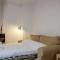 Marignoli LOFT near Villa Borghese, Explore Rome