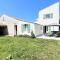 Superbe villa d'architecte avec piscine chauffée - Loix