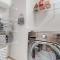 Coral Springs Lakefront Retreat